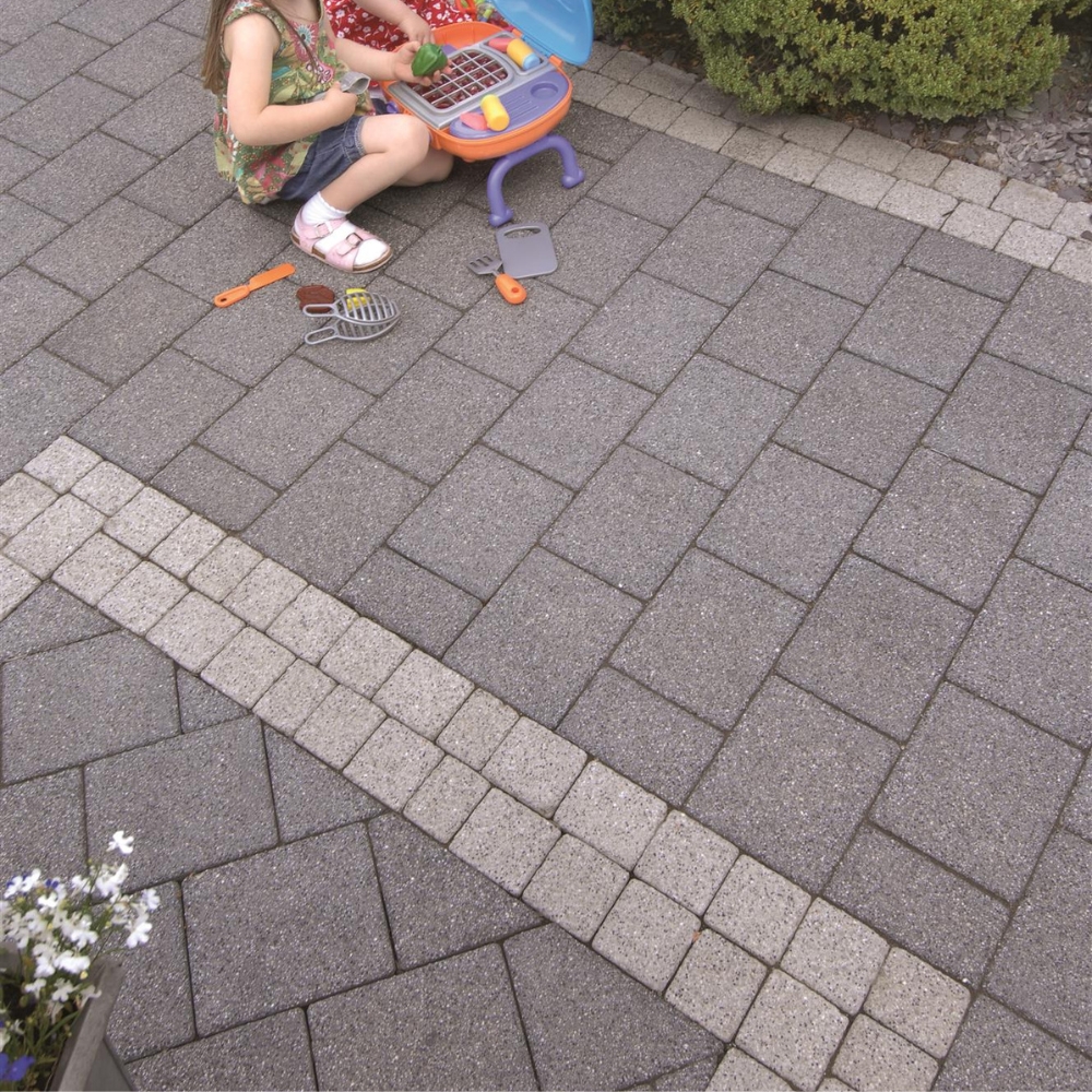 Tobermore Sienna Sett Block Paving Silver 100 x 100 x 50mm 11.52m² Pack